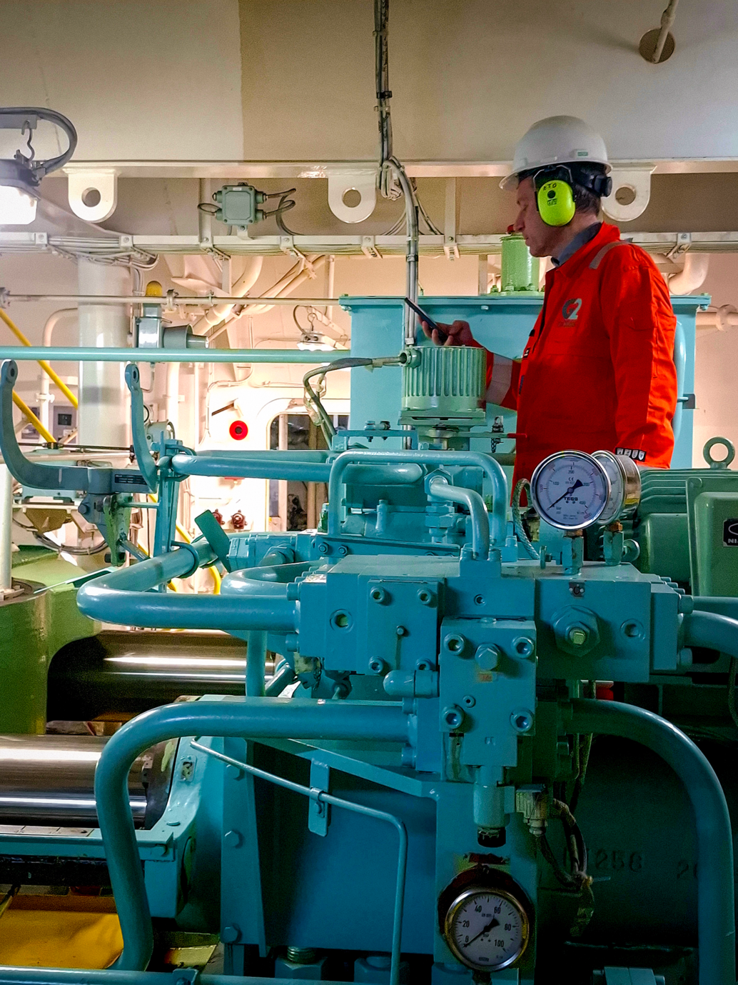 Haakon Losnegaard in the engine room